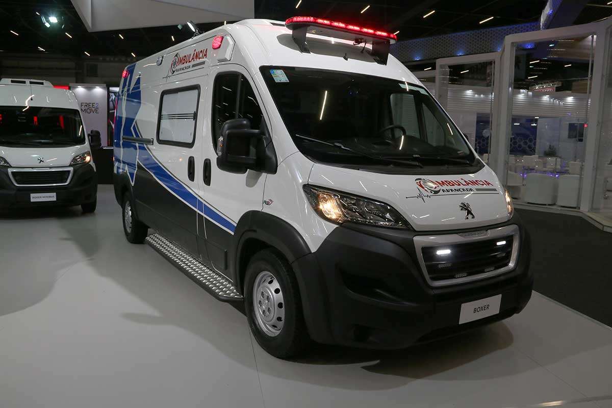 Transporte de Carga - Caminhões - Página 3 Peugeot-boxer-ambulancia