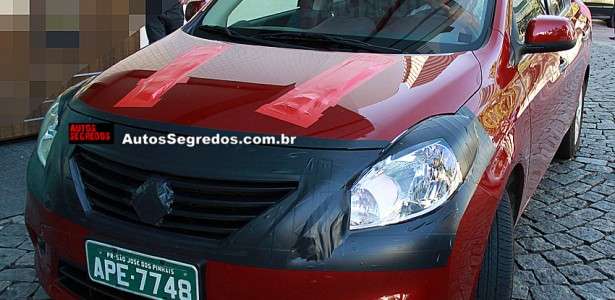 Flagra do Nissan Sunny em testes no Brasil