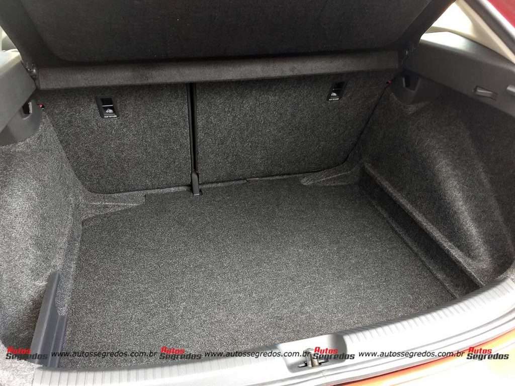 Porta-malas VW Nivus Comfortline