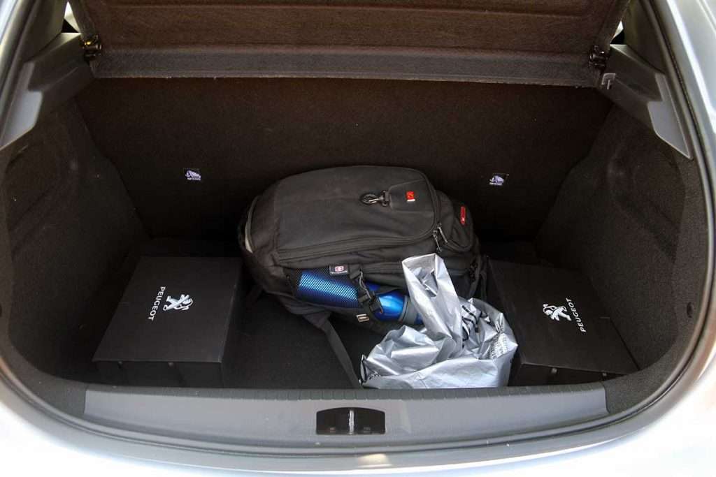 Porta-malas Peugeot 208 Active Pack 2021