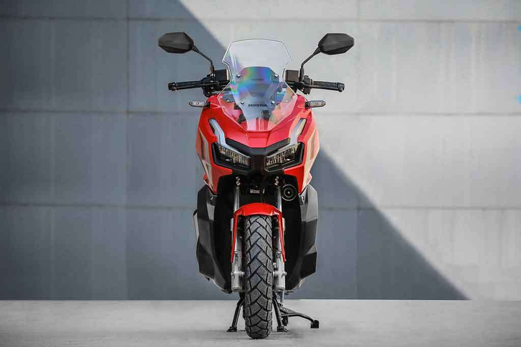 Scooter ADV 150