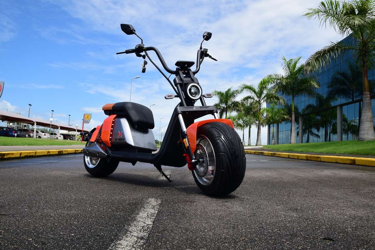 Moto elétrica Shineray SHE S é lançada no Brasil por R$ 18.990