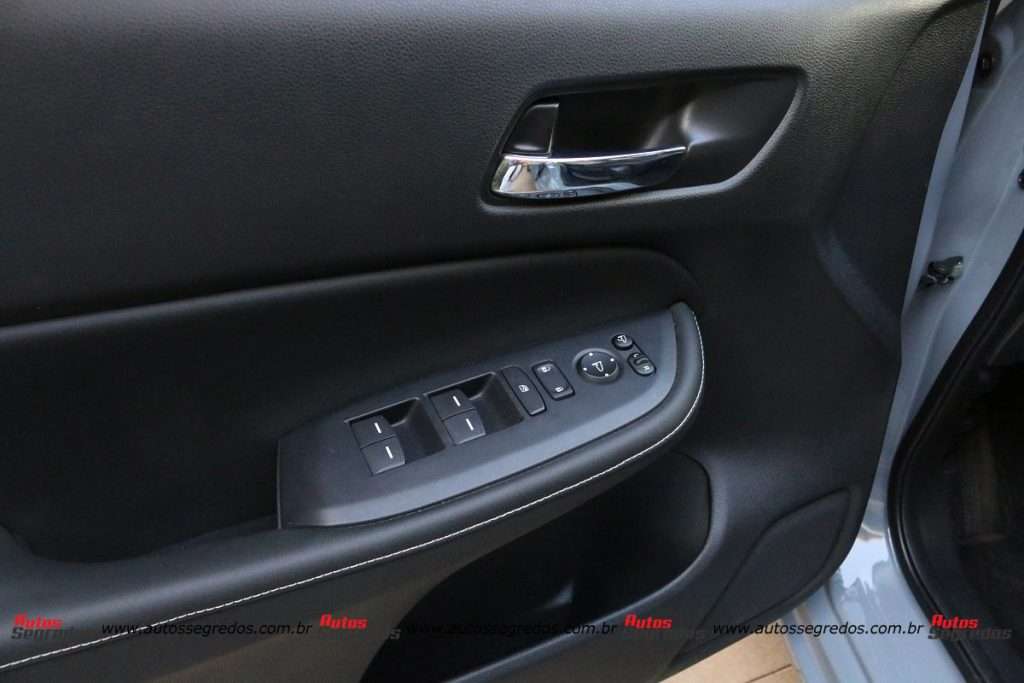 comandos dos vidros elétricos do novo Honda City Hatch 1.5 Touring 2022