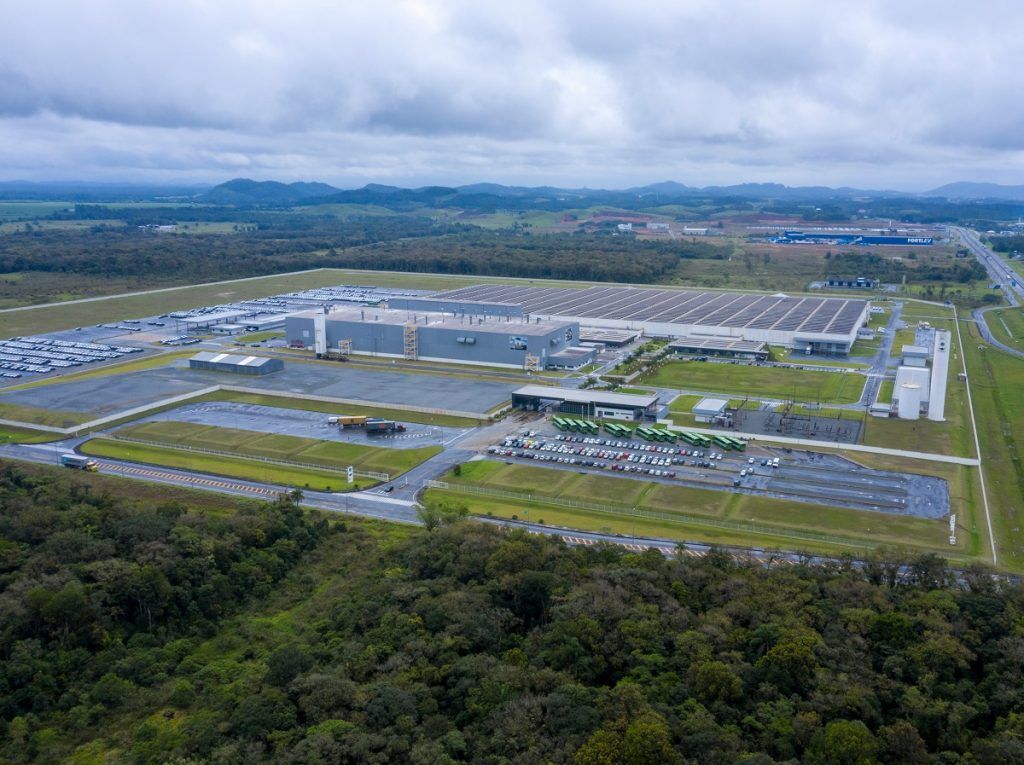 visão aérea da fábrica da BMW em Santa Catarina