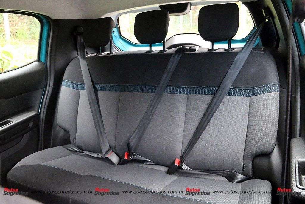 banco traseiro do novo Citroën C3 1.0 Feel 2023