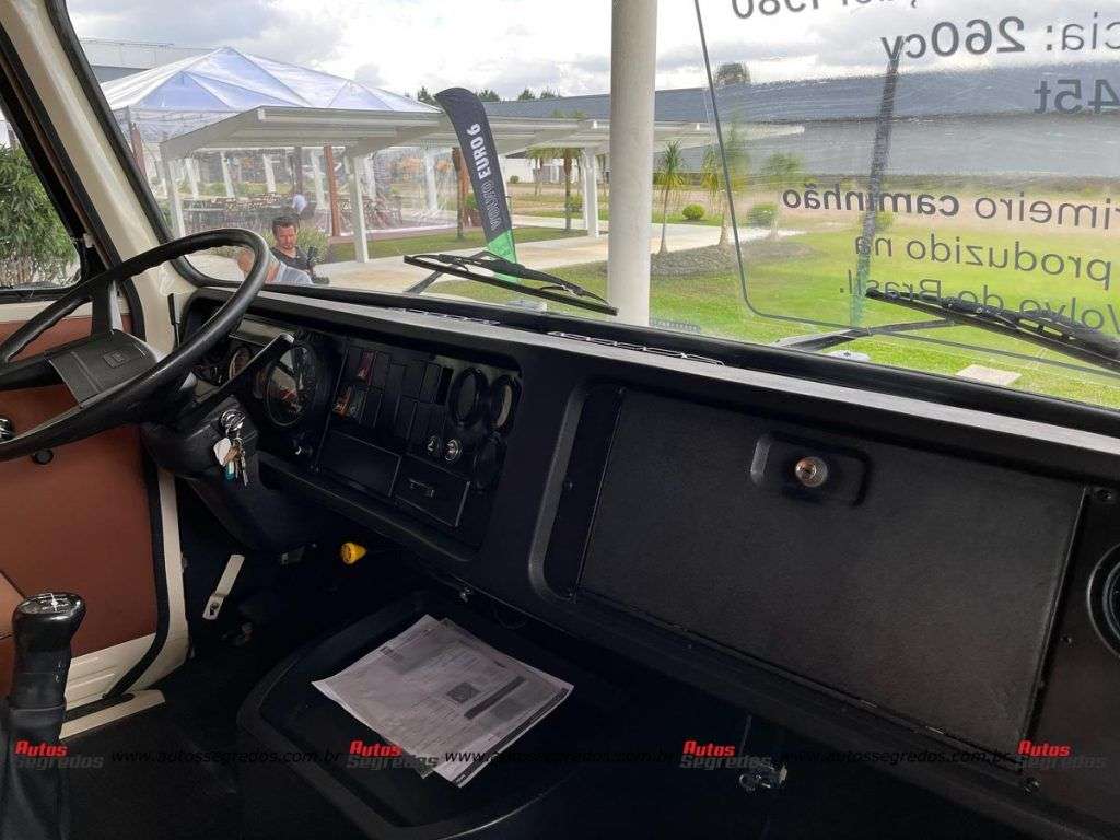 Volvo N1020 4x2 1980 de chassi 001