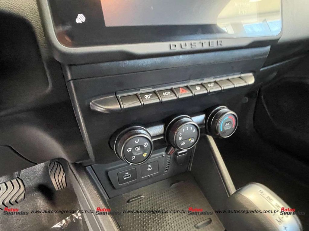comandos ar-condicionado do Renault Duster Intense Plus 1.6.CVT 2024