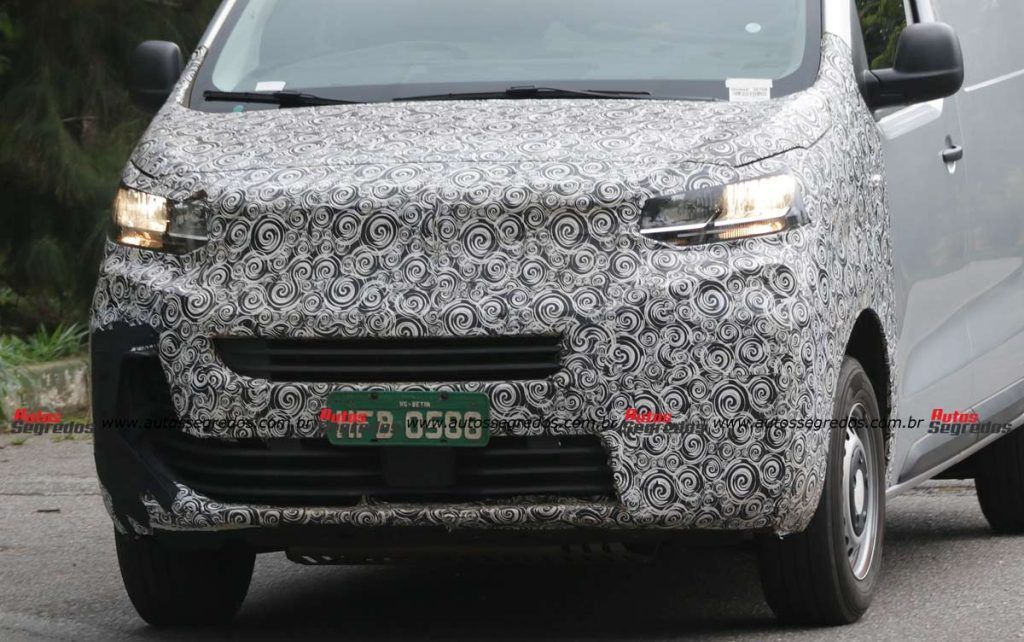 detalhe da frente do novo Citroën Jumpy 2024